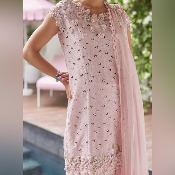 Farah Talib Aziz Pink Raw Silk Suit - Picture 2 of 6